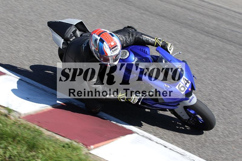 Archiv-2025/48 25.08.2025 Cornu Master School ADR/rot-rouge/64